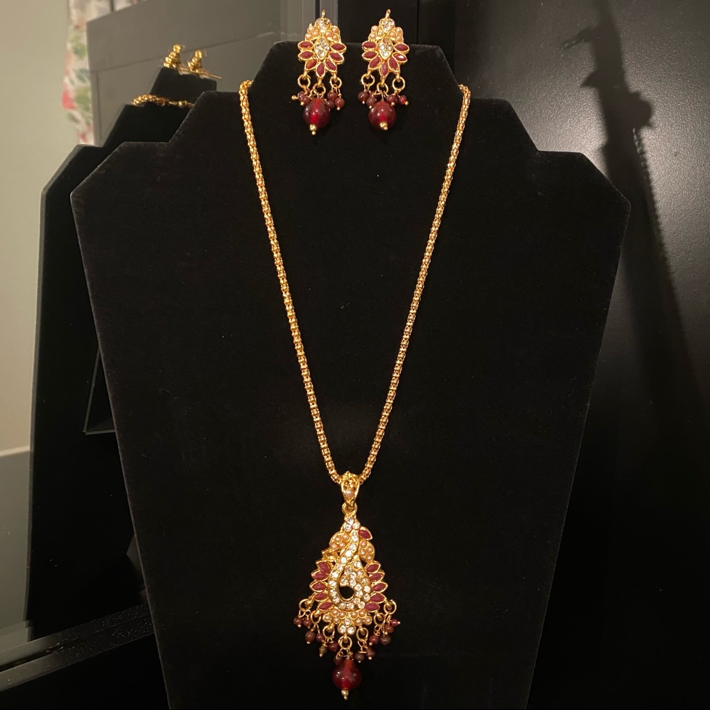 Indian Pakistani Gold Necklace Set 36$